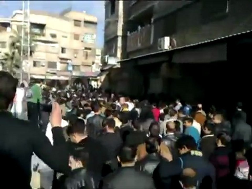 فري برس   غوطة دمشق سقبا مظاهرة الأحرار في جمعة برتوكول الموت 23 12 2011