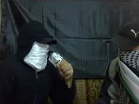 فري برس حماه لقاء مع المتحدث بأسم طلاب حماه الأحرار 25 12 2011