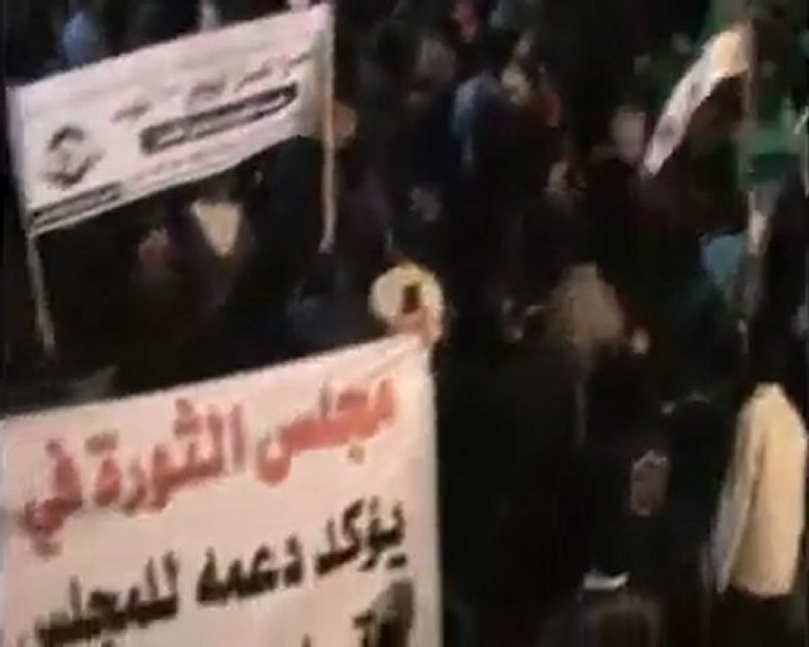 فري برس   حمص مسائية حي الخالدية رااائعة با الروح با الدم نفديك بابا عمرو 25 12 2011