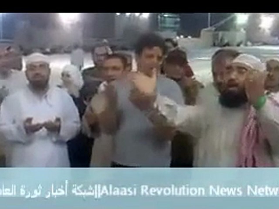 فري برس   دعاء رائع من أرض الله الحرام على المجرم بشار و زبانيته