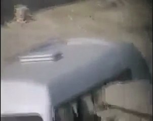 فري برس   غوطة دمشق  دخول عصابات الاسد الى كفربطنا وسقبا 29 12 2011 ج3