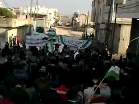فري برس ادلب زردنا جمعة الزحف الى ساحات الحرية 30 12 2011