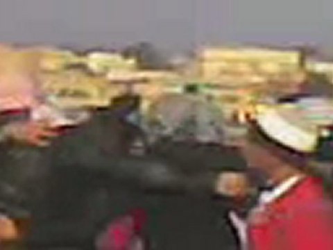 فري برس الرقة مظاهرة الطبقة في جمعة الزحف الى ساحة الحرية 30 12 2011