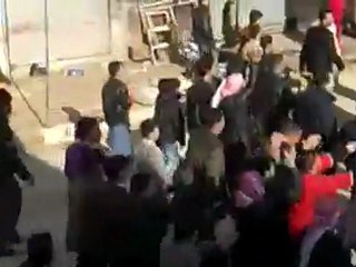 فري برس   ادلب الغدفة جمعة الزحف الى ساحات الحرية 30 12 2011
