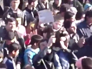 فري برس   ادلب بلدة كفرعميم جمعة الزحف الى ساحات الحرية 30 12 2011