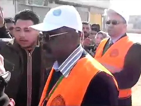 فري برس حمص باباعمرو هامأبو صلاح مع اللجنة أمام حاجز كفرعايا