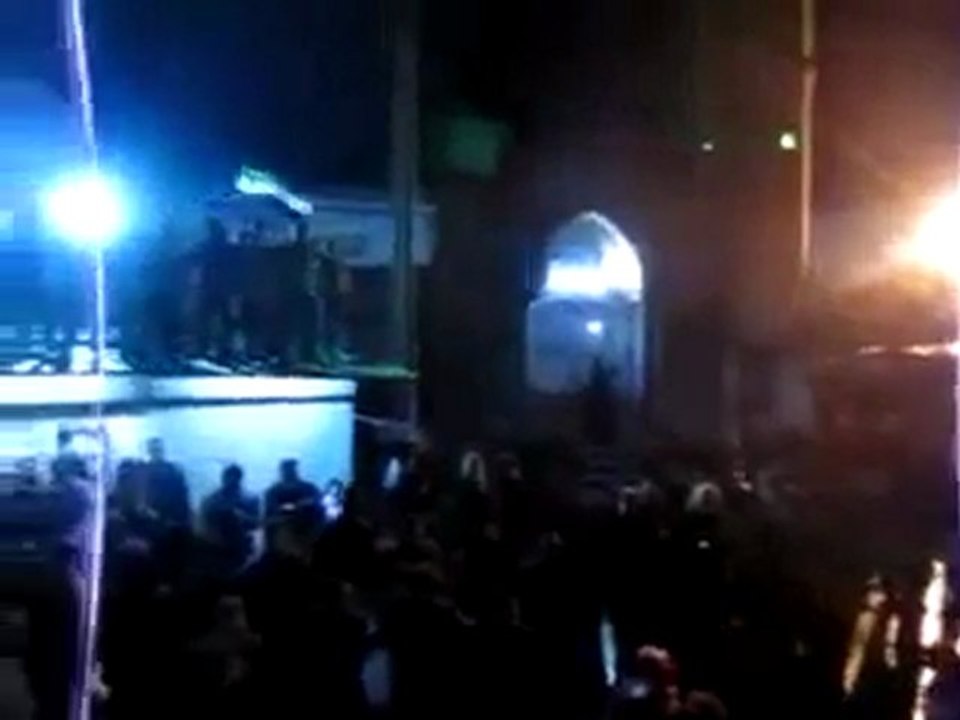 فري برس   إدلب معرة النعمان مظاهرات واحتفال بعيد الميلاد السبت 31 12 2011 ج1