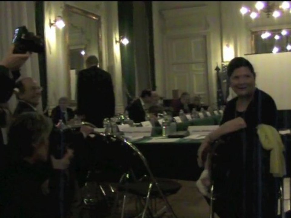 conseil municipal Avranches lundi 23 janvier 2012 - installation d'un nouveau conseiller