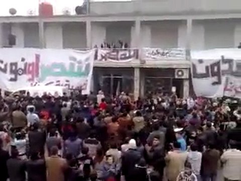 فري برس حماة كرناز مظاهرة صباحية حاشدة 4 1 2012