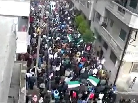 فري برس حمص المحتلة أحرار الوعر القديم جمعة إن تنصروا الله ينصركم مقطع ورائع 6 1 2012 ج3