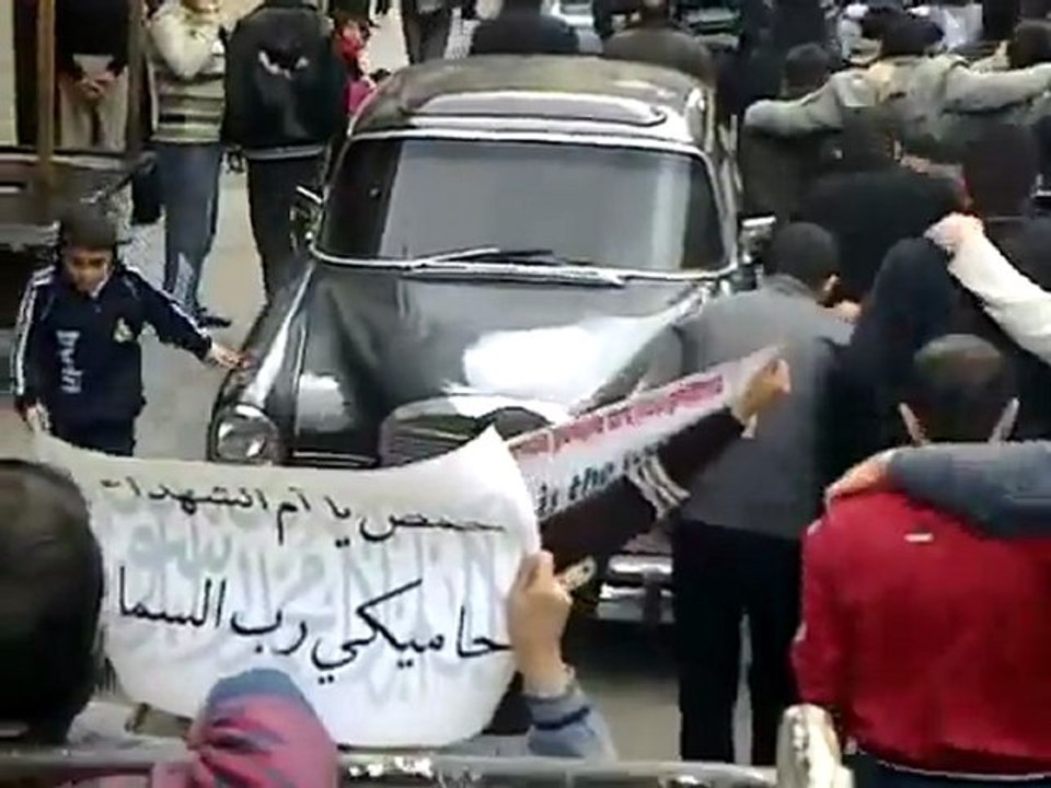 فري برس   حمص كرم الشامي جمعة إن تنصروا الله ينصركم لم تركع أمة قائدها محمد صلى الله عليه وسلم 6 1 2012