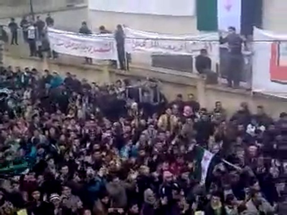 فري برس   حماة كفرنبودة جمعة التدويل مطلبنا مظاهرة حاشدة 6 1 2012