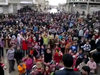 فري برس   أطفال صوران   ريف حماه الاحد 8 1 2012