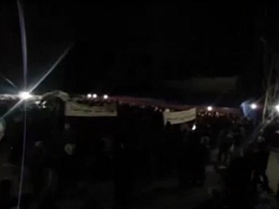 فري برس   ريف دمشق   حرستا عزاء الشهداء 8 1 2012 ج2