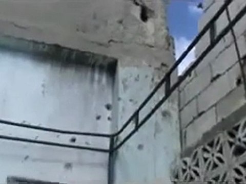 فري برس حمص باب الدريب اثار القصف على المنازل 8 1 2012