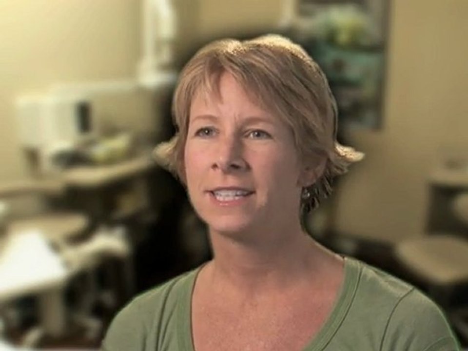 Teeth Bleaching Dentists Austin, Get a 50% White Teeth Disco