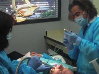 Will Bleaching my Teeth make me look younger?