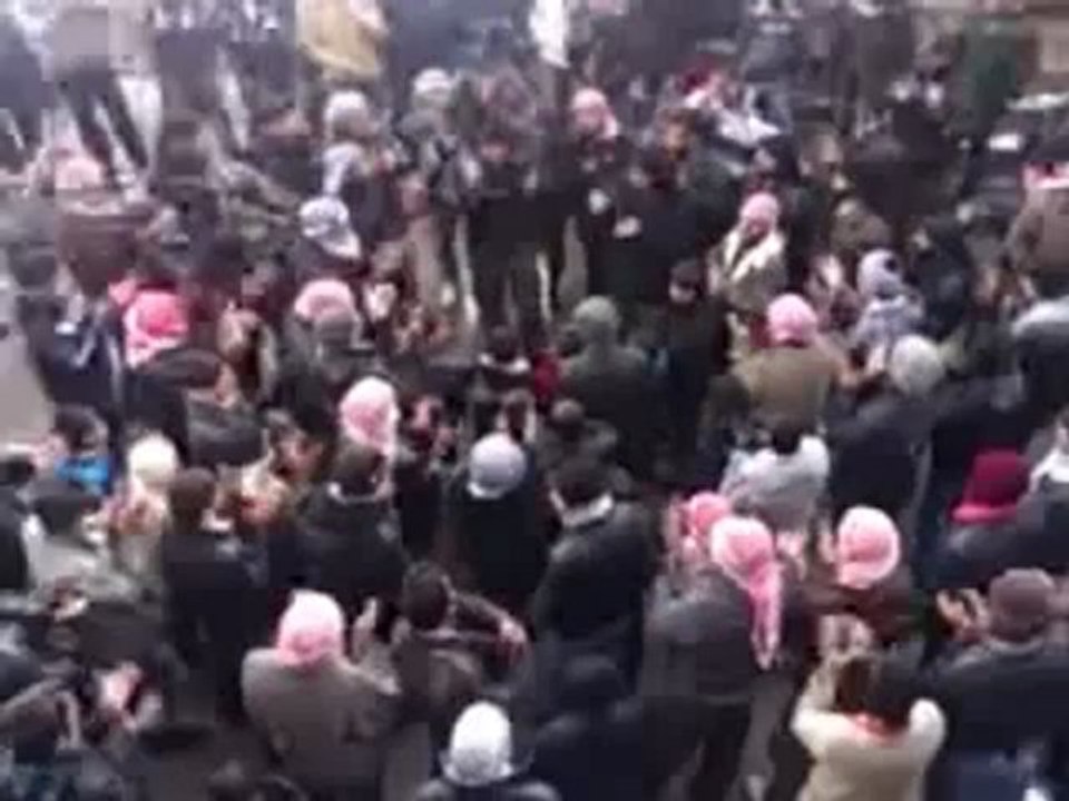 فري برس   ريف دمشق رنكوس عاصمة القلمون للثورة السورية رغم الثلوج13 1 2012