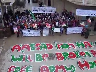 فري برس   حماة طيبة الامام جمعة دعم الجيش الحر   دقة عالية 13 1 2012 ج2