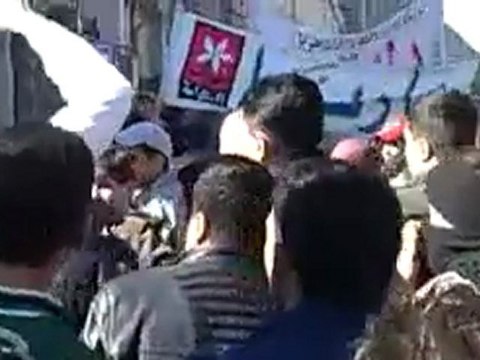 فري برس ريف دمشق داريا مظاهرة جمعة معتقلي الثورة 20 1 2012 ج1