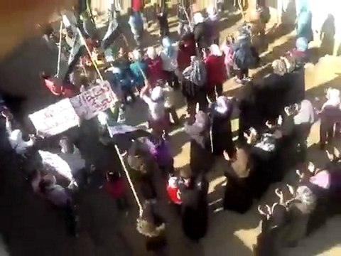 فري برس درعا عتمان مظاهرة لحرائر عتمان السبت 21 1 2012