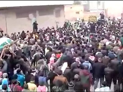 فري برس إدلب معرة النعمان تشييع الشهيد حسن كمال ادريس 21 1 2012