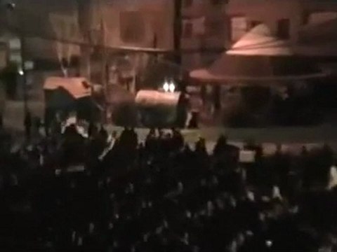 فري برس ريف دمشق حرستا ؛؛مسائيات الثوار ؛؛23 1 2012 ج1