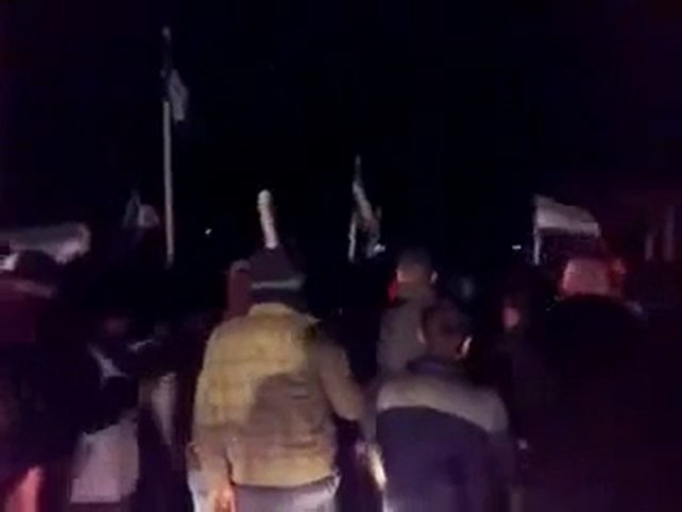 فري برس   إدلب   تل الكرامة    اثنين إدلب الجريحة 23 1 2012 جـ1