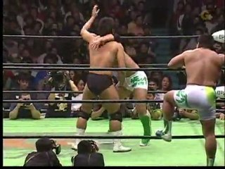 NOAH 05.11.2005 - Kenta Kobashi & Go Shiozaki vs Kensuke Sasaki & Katsuhiko Nakajima