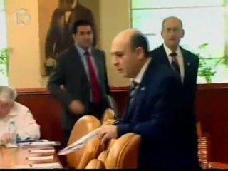 Peretz and Olmert split over talks with Syria