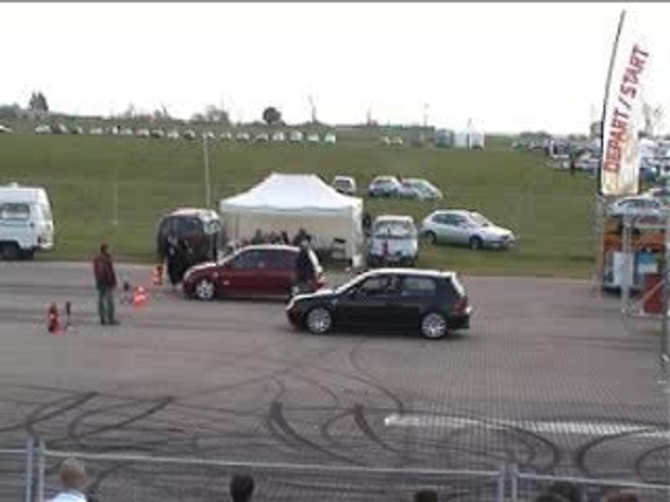 Golf IV TDi vs Clio RS