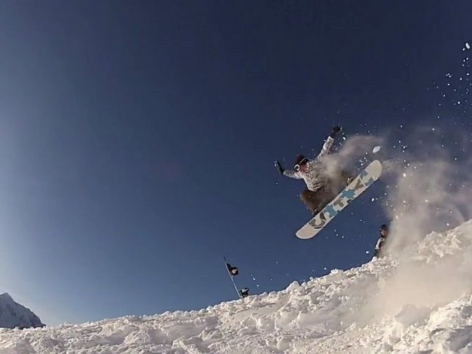 First Contact - Warth Schröcken 2012 GoPro Hero2 Snowboard Movie V1