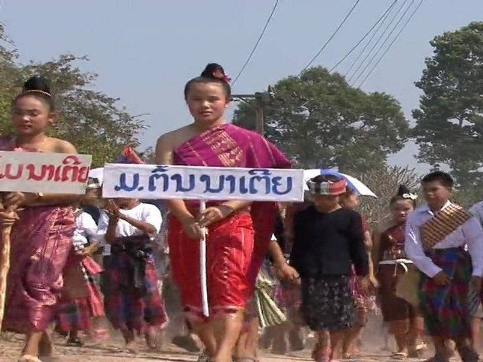 Un Tek Tek pour un village LAOS Ban Na Teui