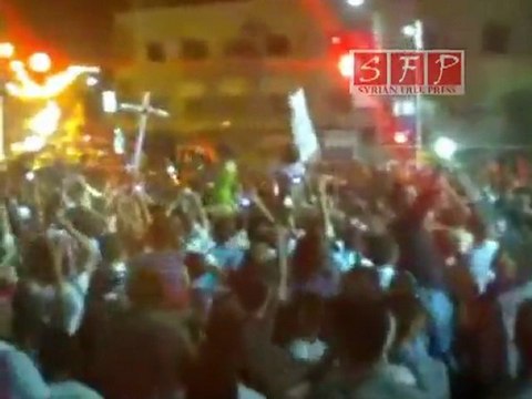 هبت ثورة في حماه بتنادي بالحرية ياوطنا ياغالي حماه مظاهرة مسائية 20 6 2011