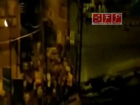 سوريا - دوما - نساء دوما تزغرد لشبابها 24-6-2011