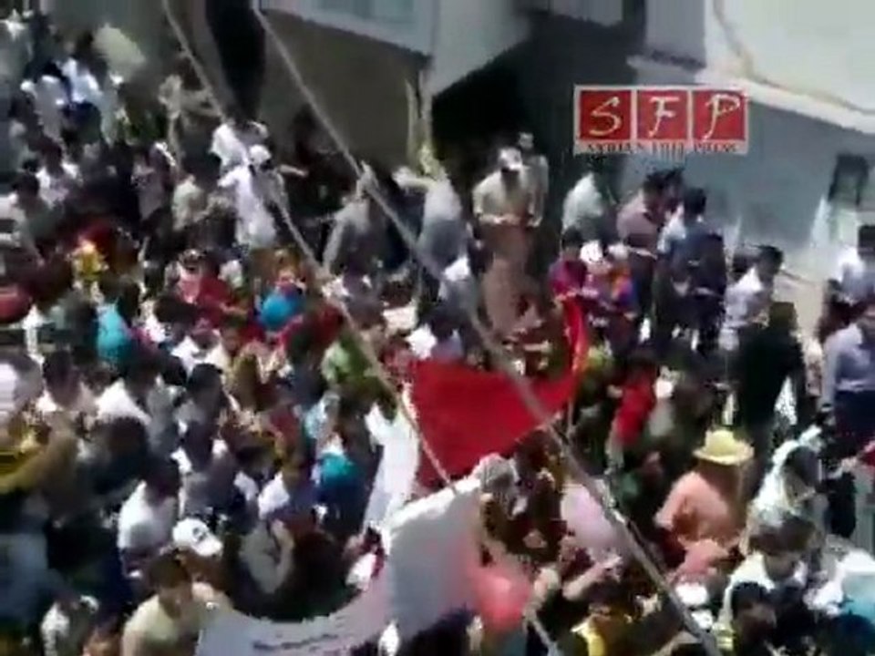 مظاهرة حلفايا ريف حماه جمعة أسرى الحرية 15-7-2011