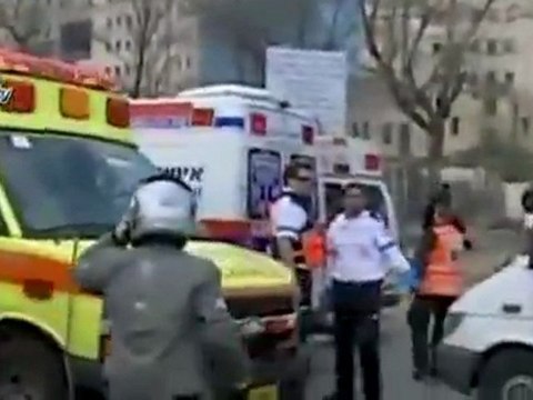 Jerusalem bus bombing injures 31