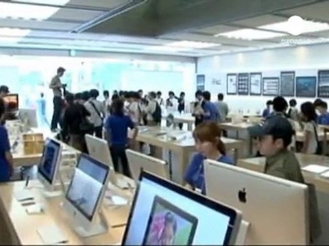Apple: utili da record nel quarto trimestre 2011