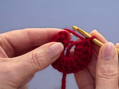 Crochet : anneau magique -  droitière