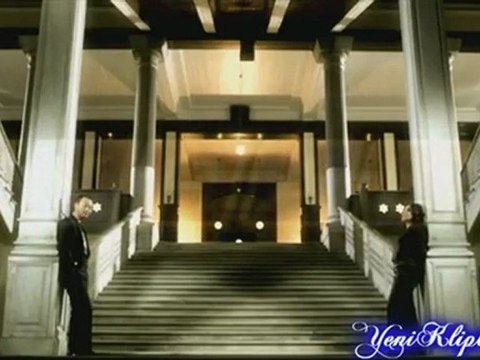 Serdar Ortaç & Yıldız Usmanova - Diyemem