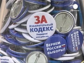 Billionaire enters fray against Putin