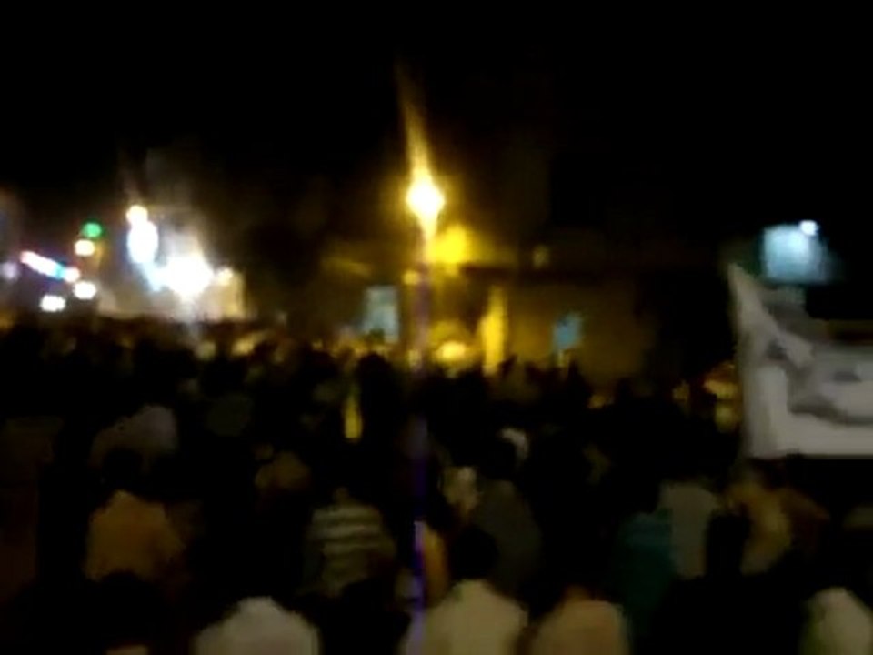 فري برس   مدينة سقبا    مظاهرة بعد تشييع الشهيد بلال أبو هبرة 10 10 2011