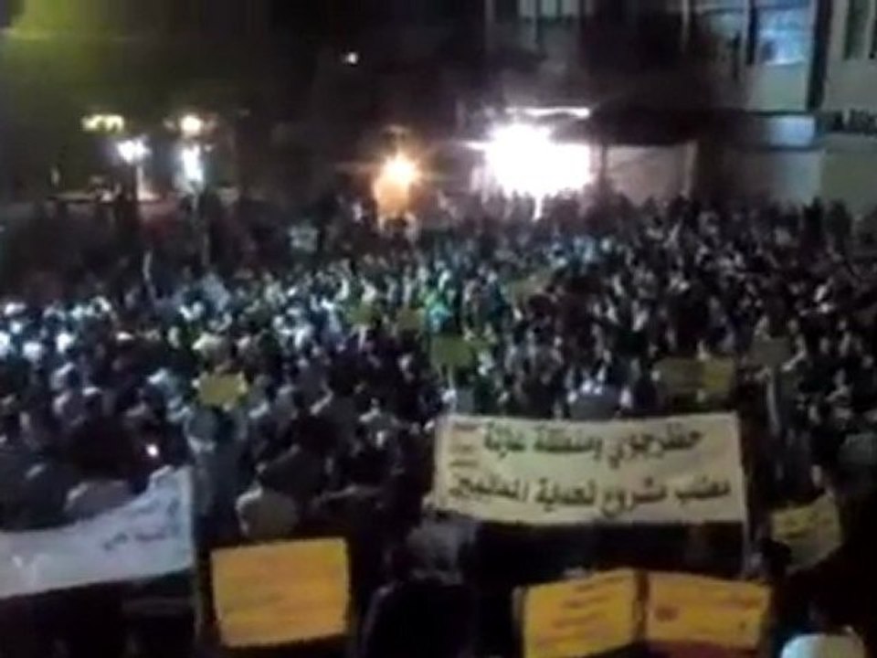 فري برس   حمص مسائية حي الخالدية 15 10 2011 ج2