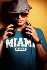Claydee Lupa - Deep Inside {Sera Deep House Remix}