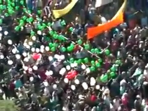 فري برس ادلب مظاهره حاشده جمعة شهداء المهلة العربية 21 10 2011