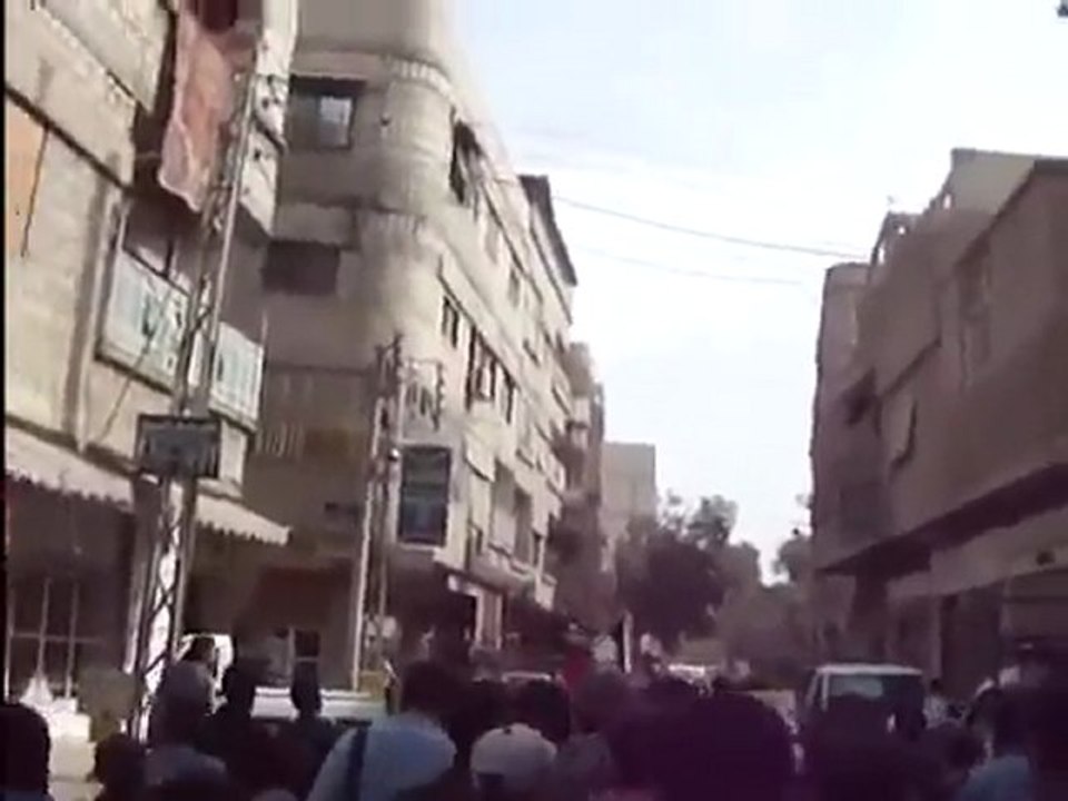 فري برس   ريف دمشق سقبا مظاهرات الطلاب الاحرار للمطالبة بسقوط النظام 24 10 2011 ج1