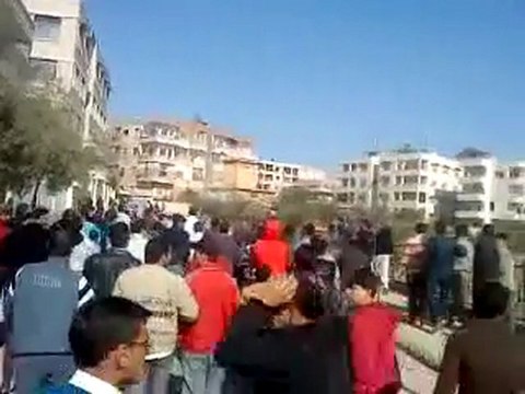 فري برس جمعة تجميد العضوية حماه شارع الثلاثين 11 11 2011