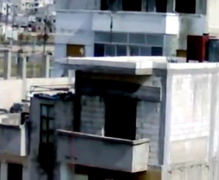 فري برس حمص اقتحام حي البياضة اطلاق نار كثيف 26 10 2011