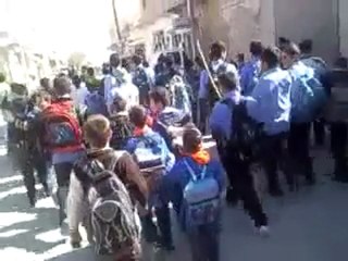 فري برس   حلب عندان    مظاهرة طلاب الحرية 30 10 2011 ج2