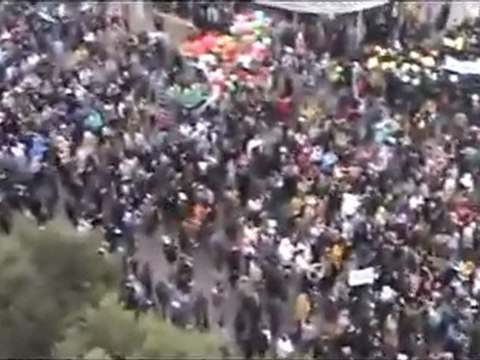 فري برس جمعة الله اكبر مدينة ادلب ‫4 11 2011 ج2